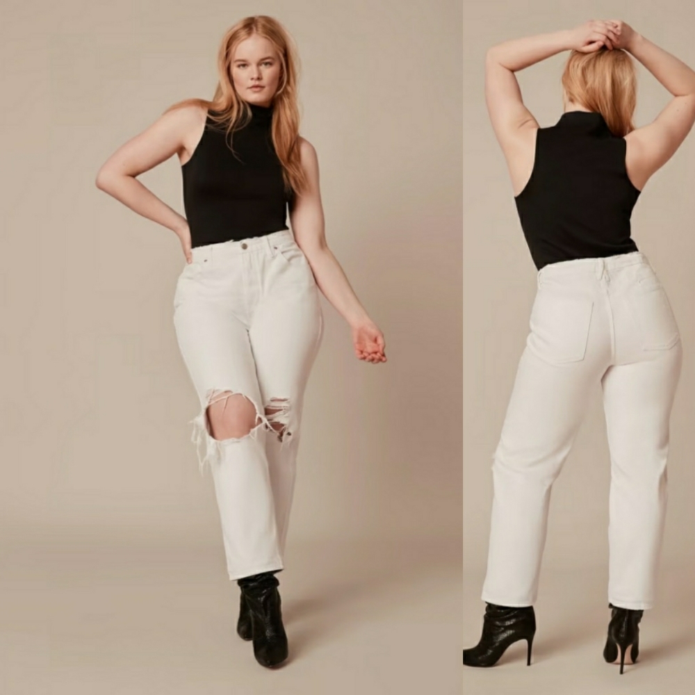 NWT Good American White Distressed High Wasted 90s Jeans Size 14